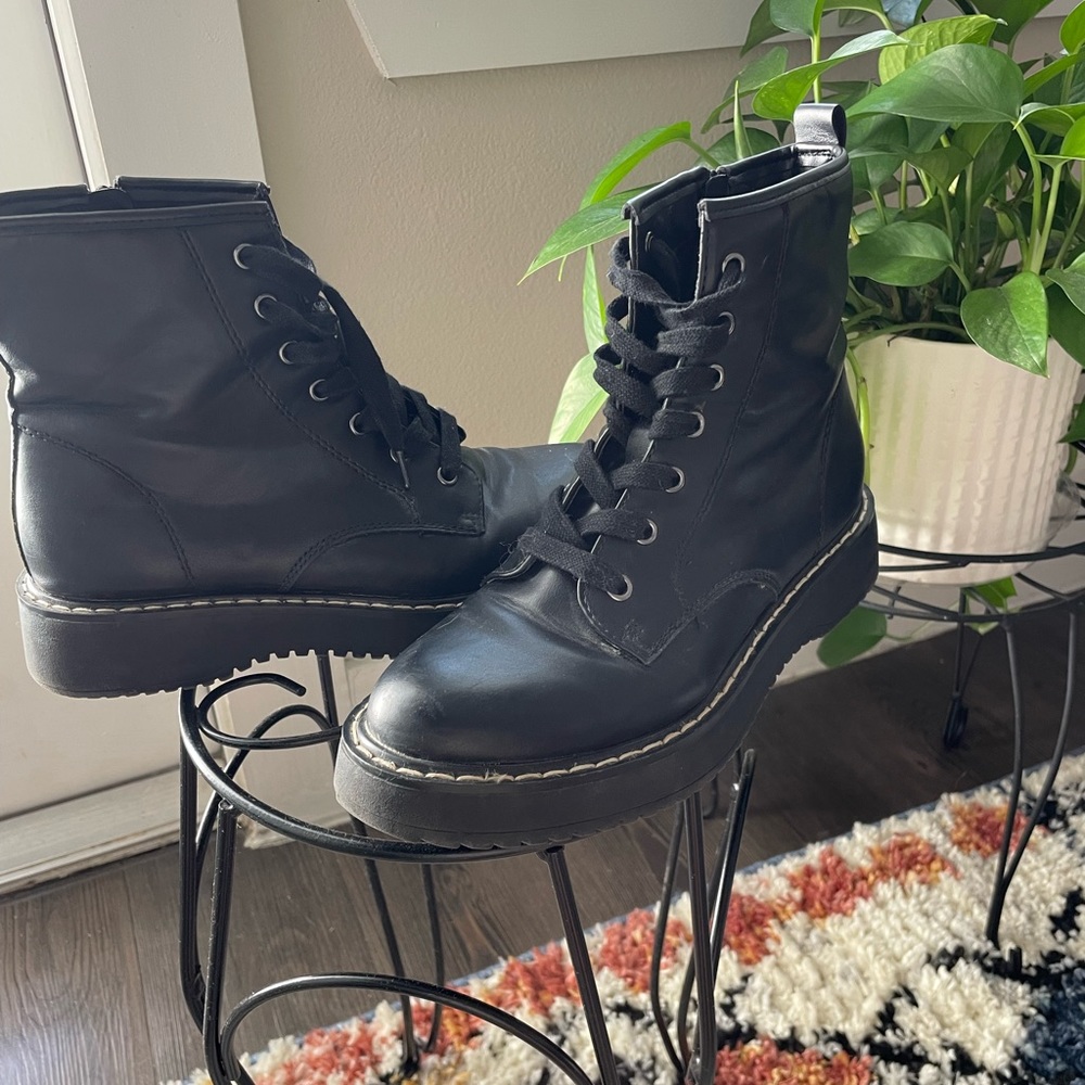Madden girl Boots